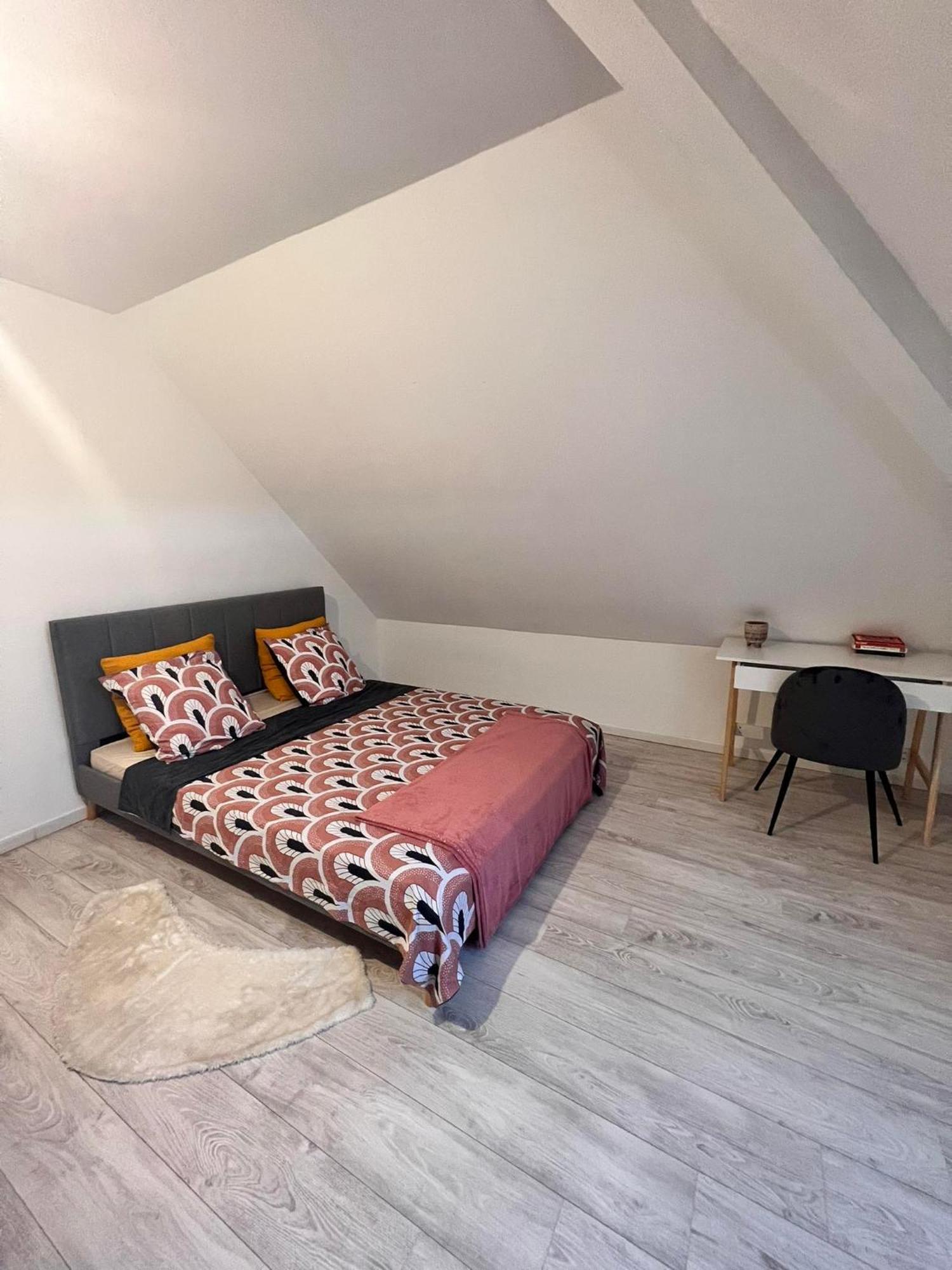 Apartamento Duplex Ophelie Saint-Denis Exterior foto